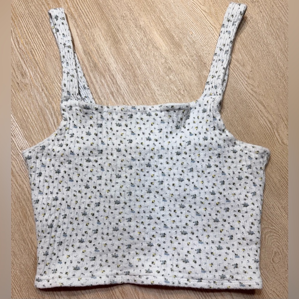 American Eagle Outfitters White Floral Crop Top
